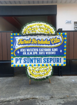 Papan Bunga Duka di Silaberanti